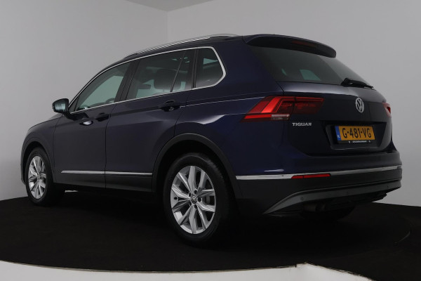 Volkswagen Tiguan 1.5 TSI ACT Highline (PANORAMADAK, DIGITALE COCKPIT, ACHTERUITRIJCAMERA, STOELVERWARMING,