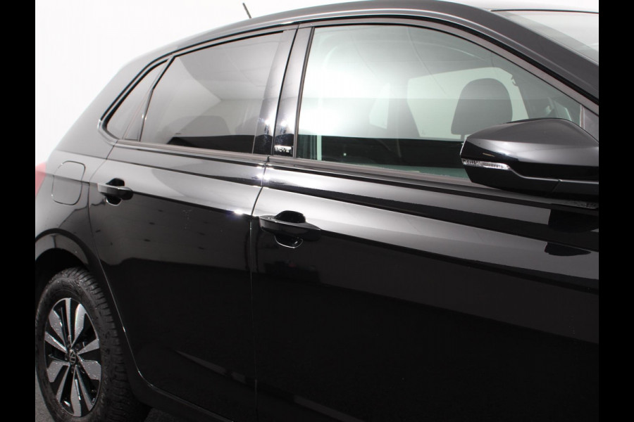 Volkswagen Polo 1.0 TSI Move DSG Navigatie Apple Carplay/Android Auto Airco Digitale Cockpit Adaptive Cruise Control Lichtmetalen Velgen Parkeer sensoren V+A Stoelverwarming