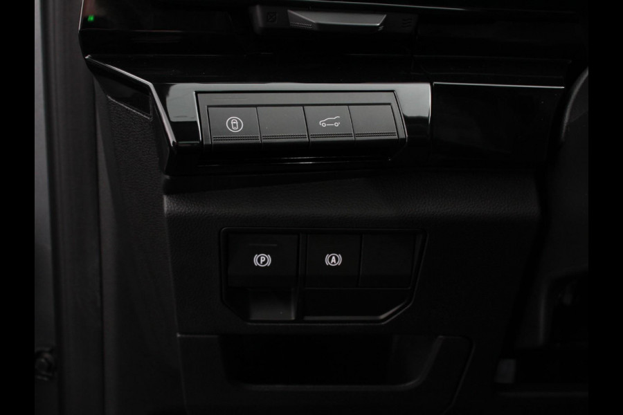 Renault Austral 1.3 Mild Hybrid 160 X-Tronic Climate control Cruise Control adaptief Panorama dak LED Navigatie Sfeerverlichting Elektrische achterklep Stoel + stuurverwarming 360* camera Premium audio Arkamys