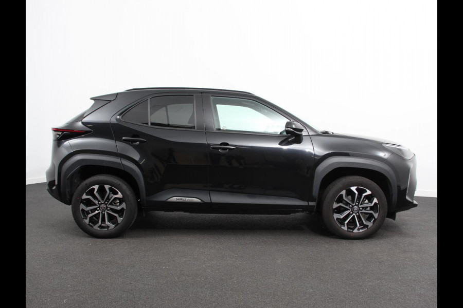 Toyota Yaris Cross 1.5 Hybrid 115 pk Automaat Style Comfort Navigatie Apple carplay/Android Auto Camera Dab Full Led Parkeer sensoren Climate Control Lichtmetalen velgen