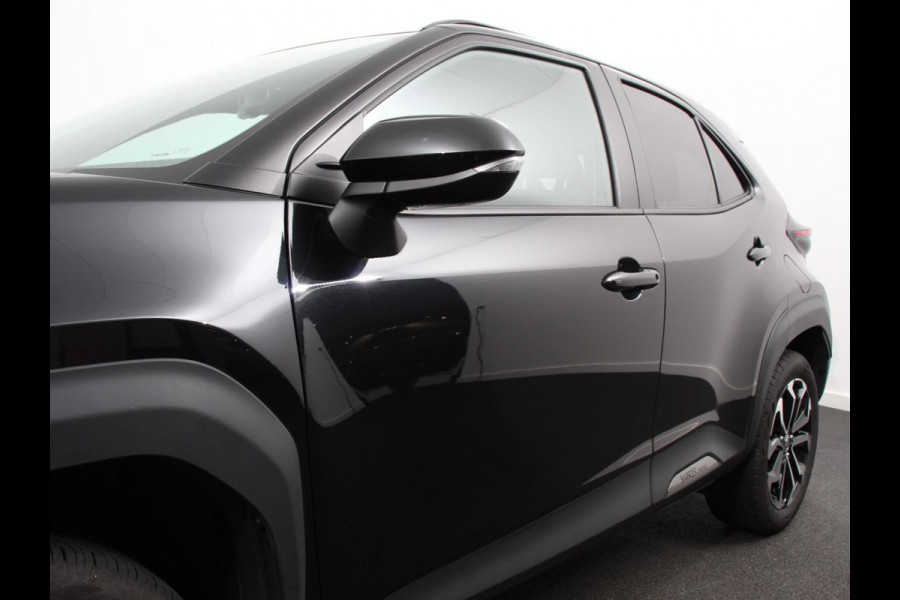 Toyota Yaris Cross 1.5 Hybrid 115 pk Automaat Style Comfort Navigatie Apple carplay/Android Auto Camera Dab Full Led Parkeer sensoren Climate Control Lichtmetalen velgen