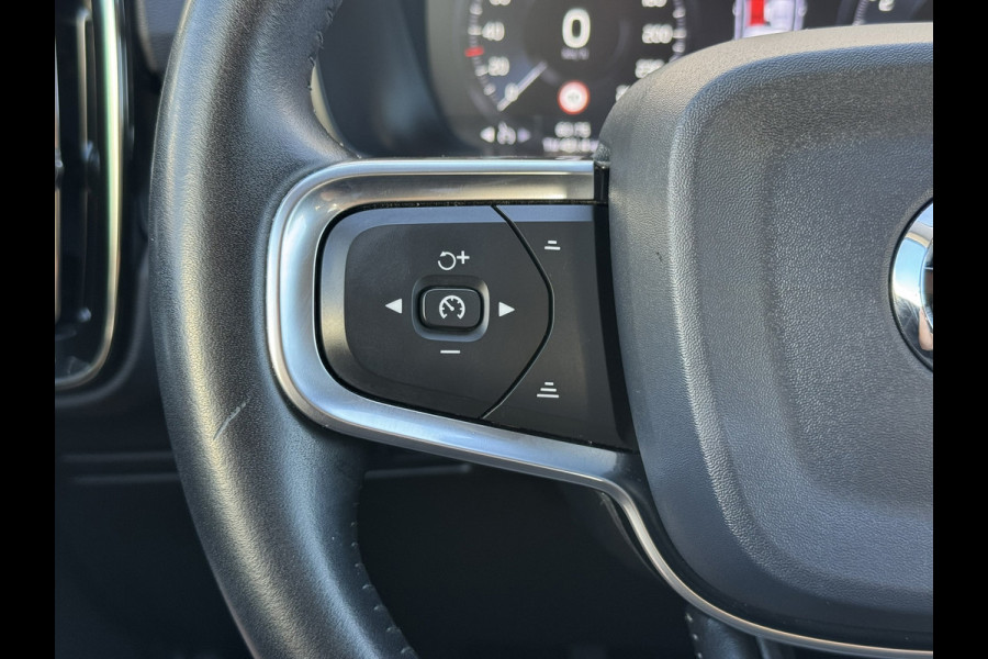 Volvo XC40 1.5 T3 Inscription Camera Adaptive cruise Carplay Clima 19 inch Lm DAB