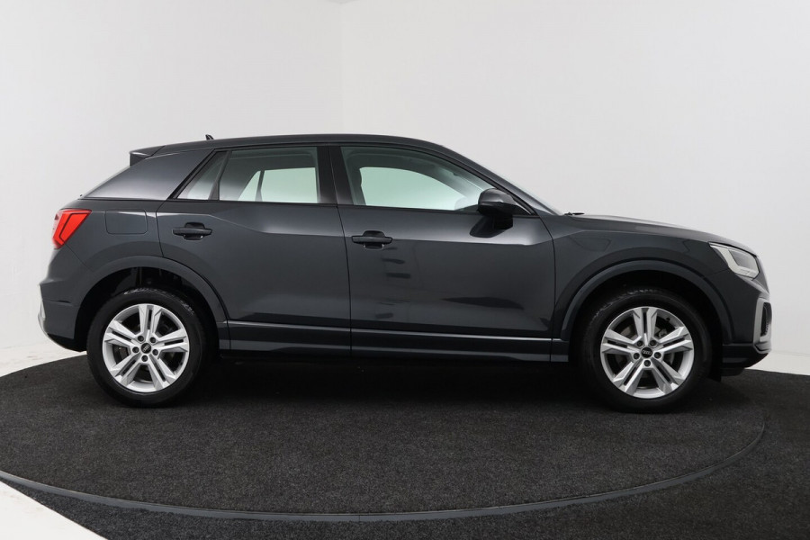 Audi Q2 35 TFSI Business Edition Automaat (DIGITALE COCKPIT, DEALER ONDERHOUDEN, LED, CLIMA)