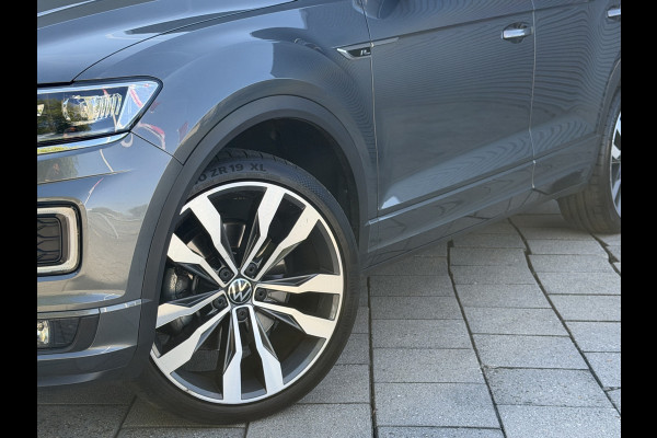 Volkswagen T-Roc BWJ 2021 | 1.5TSI 150PK Sport Business R AUTOMAAT | CLIMA | NAVI | DIGI DASH | 19'' LMV | PDC 2X | CARPLAY | DONKER GLAS | STOELVERW |