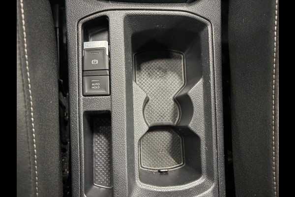 Volkswagen T-Roc 1.5 TSI 150pk Automaat Style Climate Control  Navigatie Aple Carplay/Android Auto  PDC VA+ Camera Adaptive Cruise Control Keyless Go Virtual Cockpit Pro