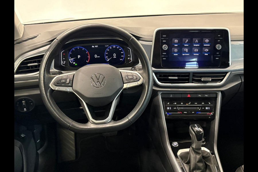 Volkswagen T-Roc 1.5 TSI 150pk Automaat Style Climate Control  Navigatie Aple Carplay/Android Auto  PDC VA+ Camera Adaptive Cruise Control Keyless Go Virtual Cockpit Pro