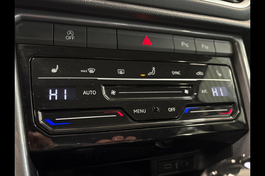 Volkswagen T-Roc 1.5 TSI 150pk Automaat Style Climate Control  Navigatie Aple Carplay/Android Auto  PDC VA+ Camera Adaptive Cruise Control Keyless Go Virtual Cockpit Pro