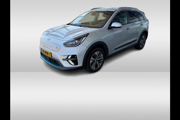 Kia e-Niro ExecutiveLine 64 kWh / Camera / Leder / Keyless / Stoelventilatie / Navigatie / Dodehoek / DAB / Cruise Control / Warmtepomp