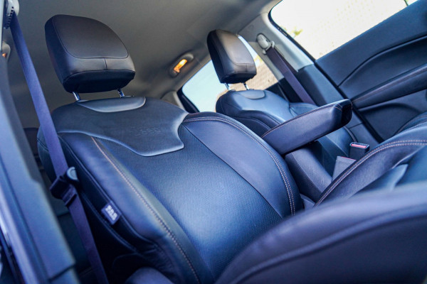 Jeep Compass 1.3T Limited | Automaat | Stoelverwarming | Luxe Leder | Park Assit | Climatronic | Camera | 1e eigenaar | Dealer ond