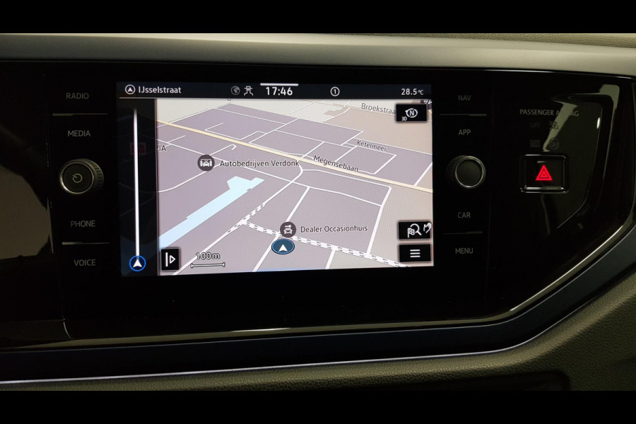 Volkswagen Polo 1.0 TSI United Navigatie Apple Carplay/Android Auto Climate Control DAB Extra getint glas Lichtmetalen velgen
