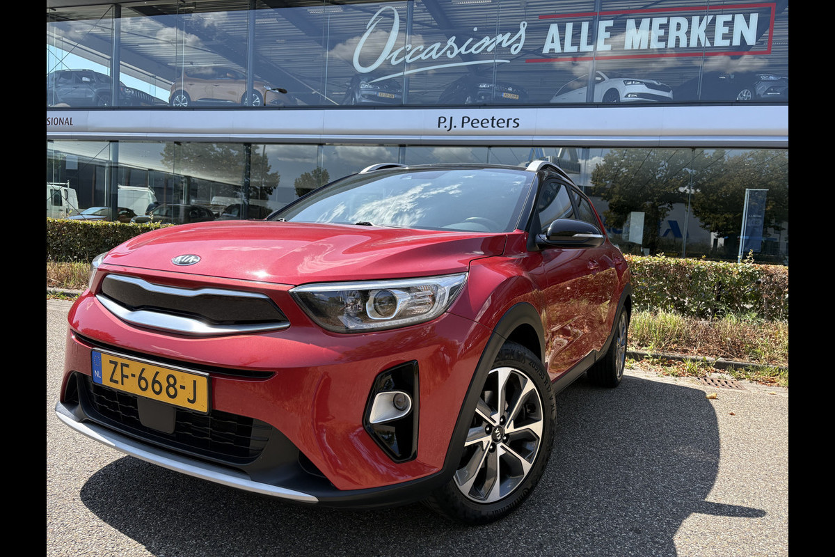 Kia Stonic 1.0 T-GDi DynamicPlusLine Achteruitrijcamera - Airco - Parkeersensor achter - Navigatie - Cruise control - Dakrails - keyless entry and start - Elektrische ramen - Radio - Mistlampen - Bluetooth - Licht metalen velgen Start/stop systeem - Elektrische ramen - Stuur multifunctioneel