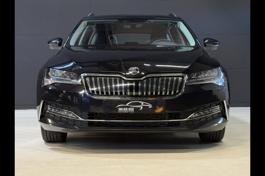 Škoda Superb Combi 1.4 TSI iV Business Edition Plus | SOH 100% | Trekhaak | Apple Carplay