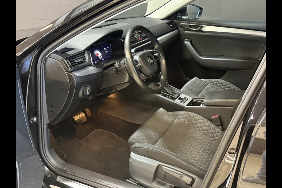 Škoda Superb Combi 1.4 TSI iV Business Edition Plus | SOH 100% | Trekhaak | Apple Carplay