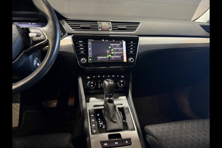 Škoda Superb Combi 1.4 TSI iV Business Edition Plus | SOH 100% | Trekhaak | Apple Carplay