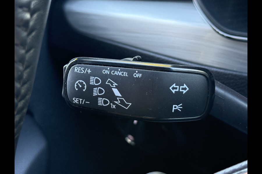 Škoda Superb Combi 1.4 TSI iV Business Edition Plus | SOH 100% | Trekhaak | Apple Carplay
