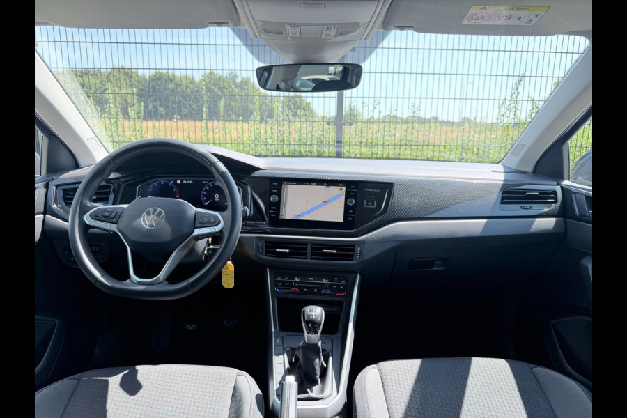 Volkswagen Polo 1.0 TSI Life Business | Carplay | PDC | Stoelverwarming |