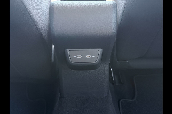 Volkswagen Polo 1.0 TSI Life Business | Carplay | PDC | Stoelverwarming |