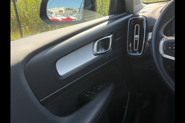 Volvo XC40 2.0 T4 Inscription | PDC | Camera | Carplay | Harman/Kardon |