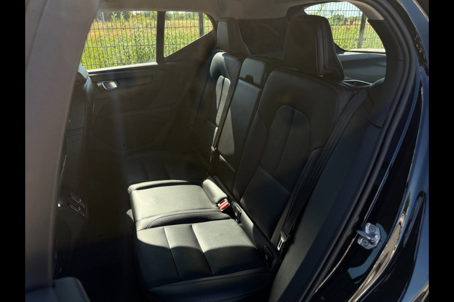 Volvo XC40 2.0 T4 Inscription | PDC | Camera | Carplay | Harman/Kardon |