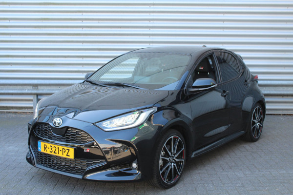 Toyota Yaris 1.5 Hybrid 116pk GR Sport AUTOMAAT Panoramadak JBL HUD NL-Auto NAP
