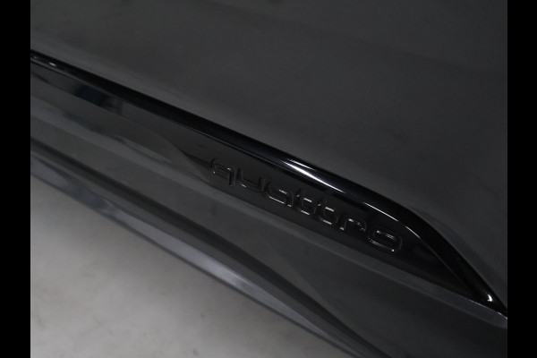 Audi Q7 60 TFSI e quattro Competition [SCHUIFKANTELDAK, RS ZETELS, APPLE CARPLAY, TREKHAAK, MEMORY SEATS, STOELVERWARMING V+A, DIGITAL DASH, HEAD-UP, BOSE, STOELVENTILATIE, MASSAGE, HD MATRIX LED, 360 CAMERA, ELEKTRISCHE ACHTERKL