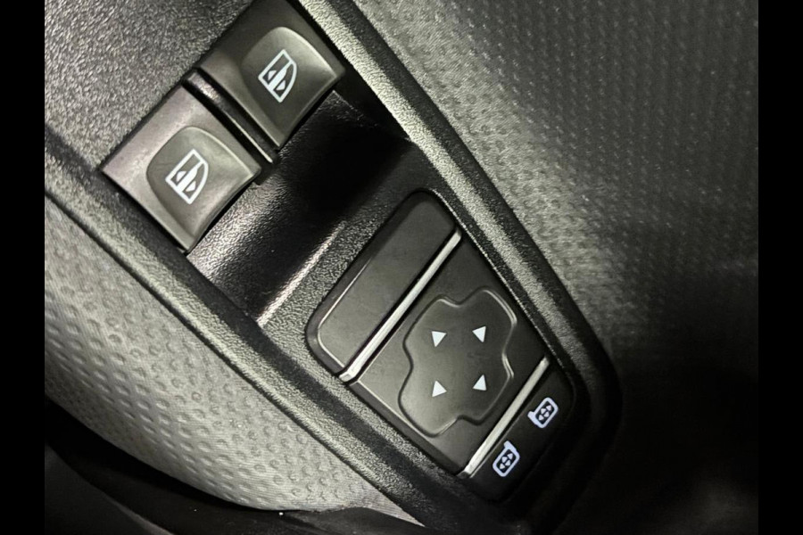 Mercedes-Benz Citan 110 CDI Pro Airco Cruise control Achteruitrijcamera Verwarmde stoel Trekhaak Parkeersensor achter Apple Carplay/ Android Auto