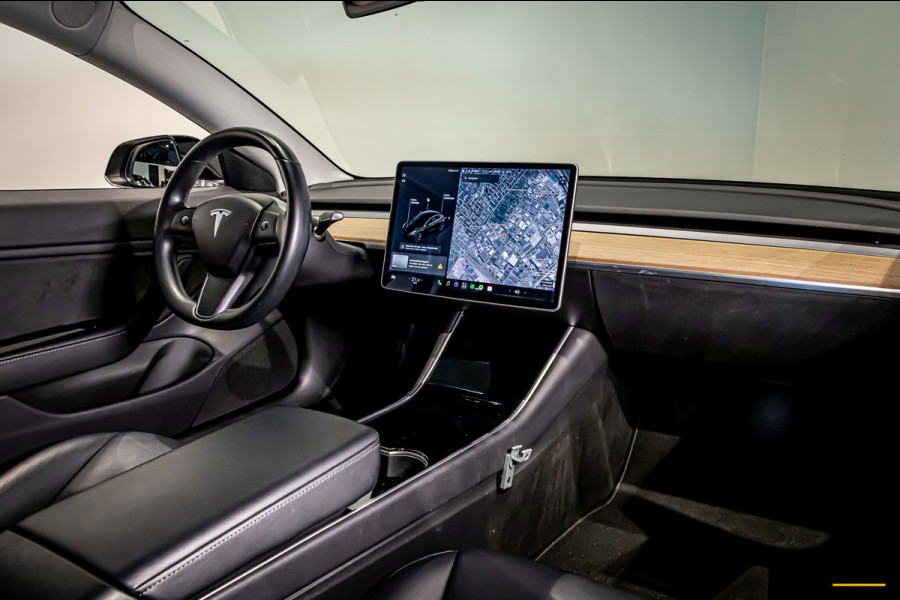 Tesla Model 3 Long Range AWD 75 kWh|NAP|Pano|Leder|Cam|E-stoel