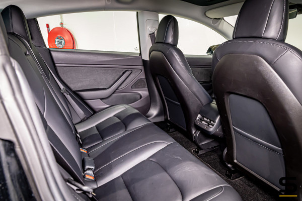 Tesla Model 3 Long Range AWD 75 kWh|NAP|Pano|Leder|Cam|E-stoel