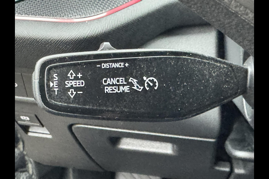 Škoda Kodiaq 1.5 TSI PHEV Business SOH100% Full LED Adaptive cruis Climate Stoel-Stuurverwarming Apple / Android Navi Camera