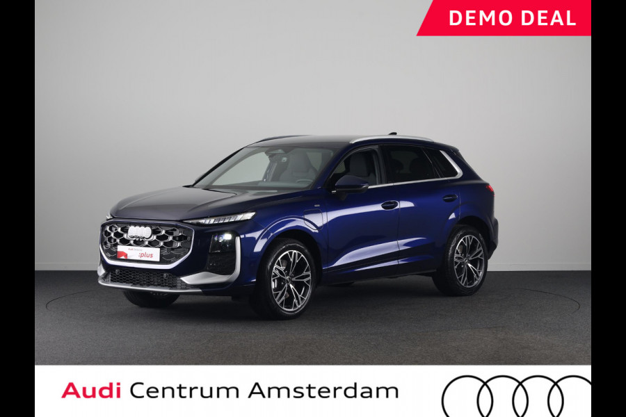 Audi Q3 Advanced edition e-hybrid 272 pk | Techniekpakket plus | S line interieur sportstoelen | Laadconcept compact | Privacy glas |