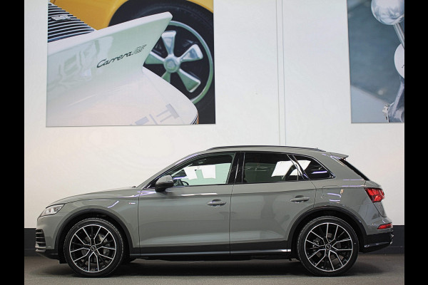 Audi Q5 55 367pk S-Line | Luchtvering | #RS Leder | 96% SOH | Camera | Virtual | Keyless | Trekhaak 1750kg | Quantum Grijs | 3-Zone Clima. | Mw.Pr; 87848,=.