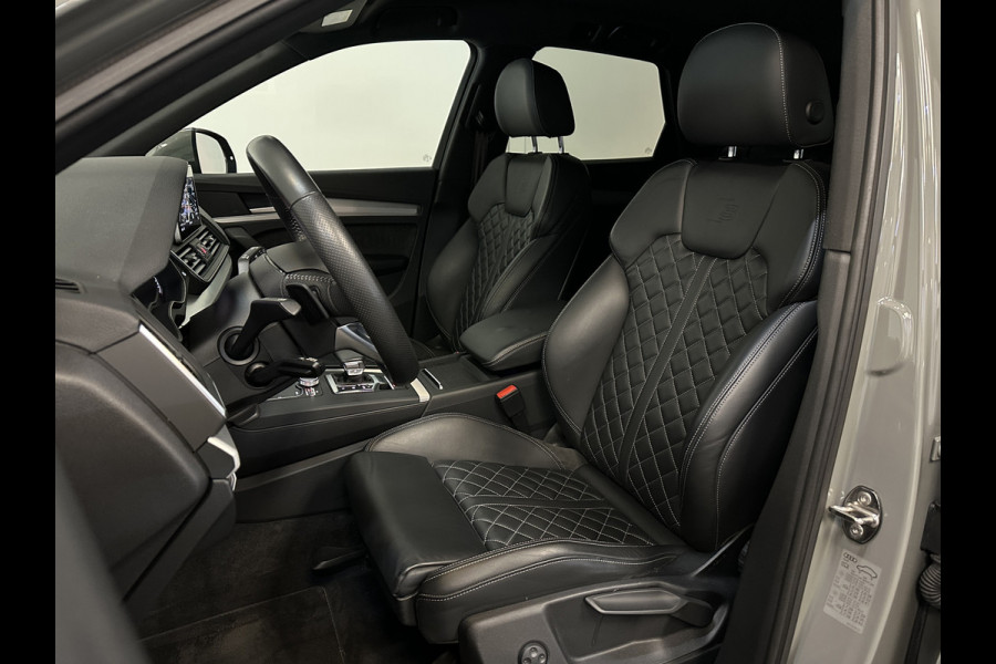Audi Q5 55 367pk S-Line | Luchtvering | #RS Leder | 96% SOH | Camera | Virtual | Keyless | Trekhaak 1750kg | Quantum Grijs | 3-Zone Clima. | Mw.Pr; 87848,=.