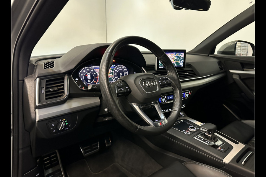 Audi Q5 55 367pk S-Line | Luchtvering | #RS Leder | 96% SOH | Camera | Virtual | Keyless | Trekhaak 1750kg | Quantum Grijs | 3-Zone Clima. | Mw.Pr; 87848,=.