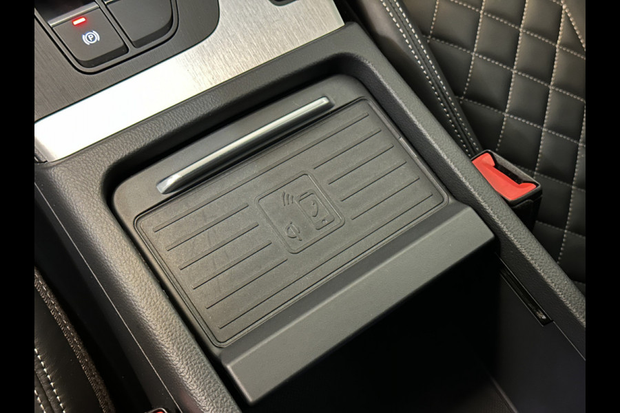 Audi Q5 55 367pk S-Line | Luchtvering | #RS Leder | 96% SOH | Camera | Virtual | Keyless | Trekhaak 1750kg | Quantum Grijs | 3-Zone Clima. | Mw.Pr; 87848,=.