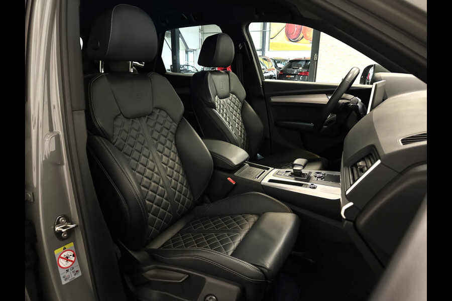 Audi Q5 55 367pk S-Line | Luchtvering | #RS Leder | 96% SOH | Camera | Virtual | Keyless | Trekhaak 1750kg | Quantum Grijs | 3-Zone Clima. | Mw.Pr; 87848,=.
