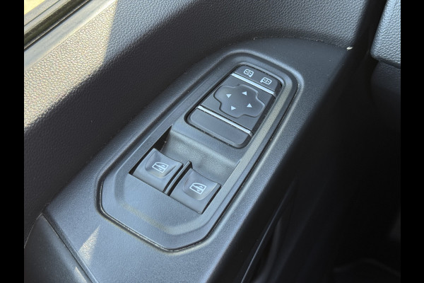 Renault Trafic 2.0 dCi 130 T29 L2H1 DC 6 Pers. Work Edition | Navi | Carplay | PDC | LED