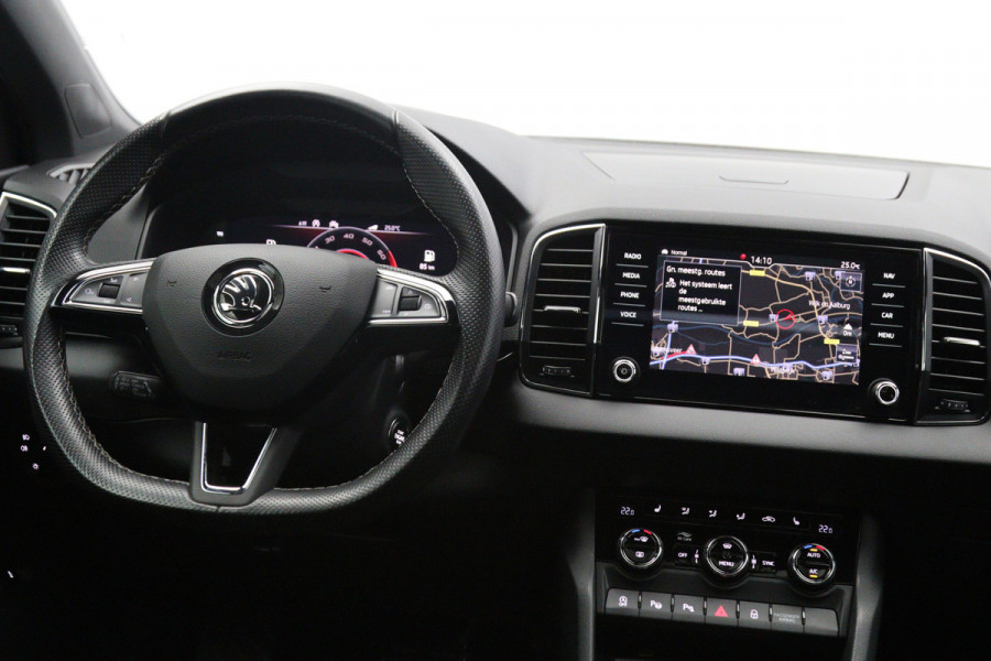 Škoda Karoq 1.5 TSI ACT 150 PK Automaat Sportline BNS, Panoramadak, Keyless, Adap. Cruise Control