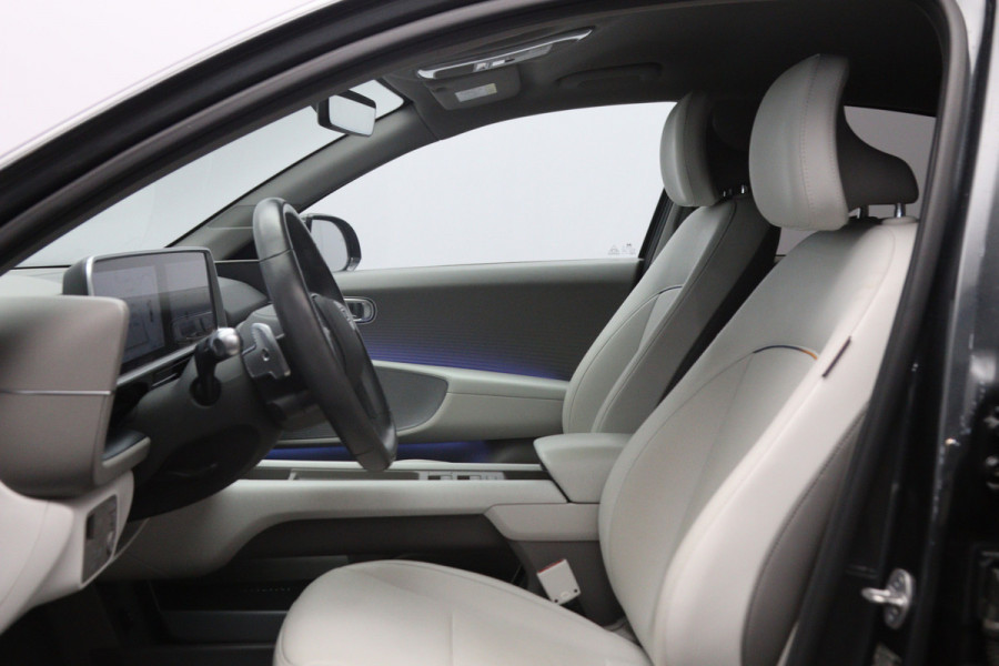 Hyundai IONIQ 6 Connect 77.4 kWh 228 PK, SOH 100%, Leder, 4 X Stoelverwarming, Adap. Cruise Control, Stoel- & Stuurverwarming, Carplay