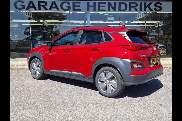 Hyundai Kona EV Fashion 64 kWh | SOH: 95,1% | 3 Fase | Warmtepomp | LED | Blindspot | Stoelverwarming | All Season | HUD |