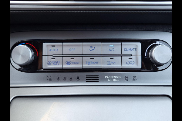 Hyundai Kona EV Fashion 64 kWh | SOH: 95,1% | 3 Fase | Warmtepomp | LED | Blindspot | Stoelverwarming | All Season | HUD |