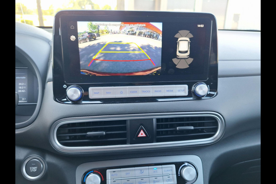 Hyundai Kona EV Fashion 64 kWh | SOH: 95,1% | 3 Fase | Warmtepomp | LED | Blindspot | Stoelverwarming | All Season | HUD |