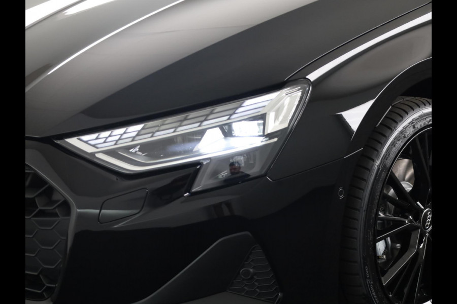 Audi A3 Sportback Pro Line 40 TFSI e 204 pk | Afgevlakt sportstuur | Achteruitrijcamera | Dynamisch led verlichting |
