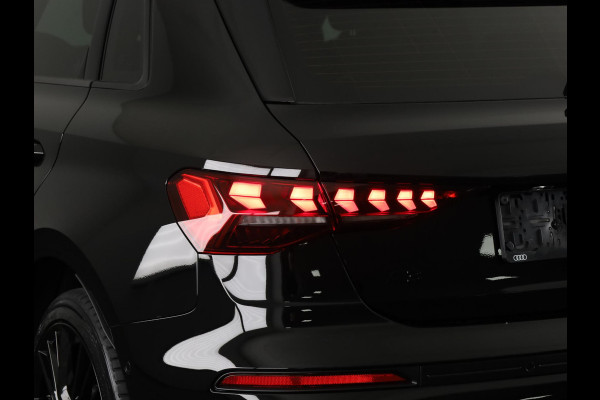 Audi A3 Sportback Pro Line 40 TFSI e 204 pk | Afgevlakt sportstuur | Achteruitrijcamera | Dynamisch led verlichting |