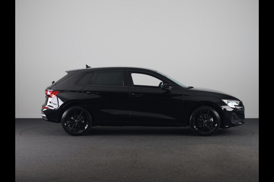 Audi A3 Sportback Pro Line 40 TFSI e 204 pk | Afgevlakt sportstuur | Achteruitrijcamera | Dynamisch led verlichting |