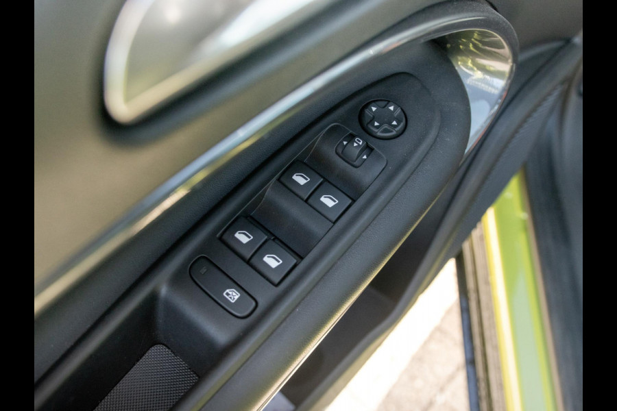 Fiat 600E Sport 54 kWh | Navi | Bicolore l Camera