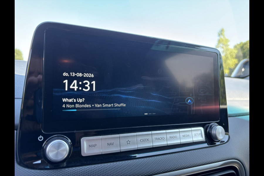 Hyundai Kona EV Business 64 kWh 204 PK | Trekhaak | Adaptive cruise control | Achteruitrijcamera | Keyless entry | LED verlichting | DAB ontvanger | Bluetooth Telefoonverbinding | Navigatie | Lichtmetalen velgen