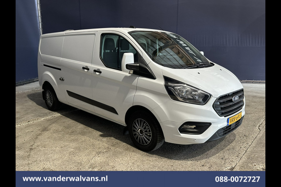 Ford Transit Custom 2.0 TDCI 130pk L2H1 Euro6 Airco | Camera | Apple Carplay | LED | Cruisecontrol | 2800kg Trekhaak Android Auto, Stoelverwarming, Verwarmde voorruit, Parkeersensoren