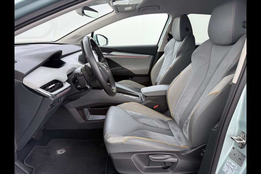Škoda ENYAQ iV 80 Trekhaak Adap.Cruise SOH 96% Camera Stoel+AchterbankStuurverwarming 3-Zone Ecc Navi Apple Carplay Android Auto P-Assist Privacy Glas Pdc Bluetooth Assistentie Pakket Climate Pakket Comfort Pakket 1.000KG Trekgewicht 1e Eigenaar Dealeronderhouden