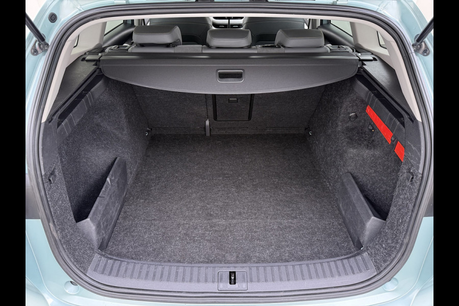 Škoda ENYAQ iV 80 Trekhaak Adap.Cruise SOH 96% Camera Stoel+AchterbankStuurverwarming 3-Zone Ecc Navi Apple Carplay Android Auto P-Assist Privacy Glas Pdc Bluetooth Assistentie Pakket Climate Pakket Comfort Pakket 1.000KG Trekgewicht 1e Eigenaar Dealeronderhouden