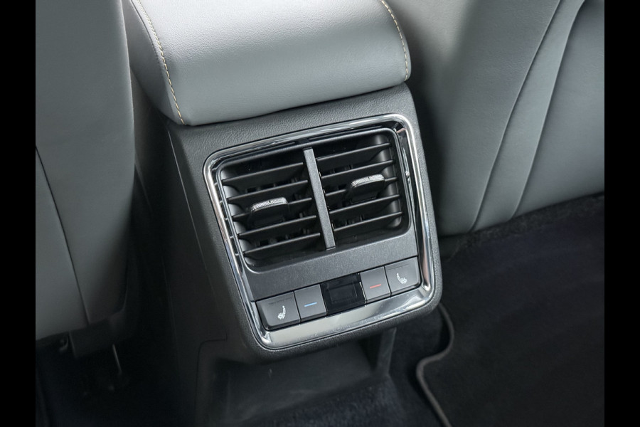 Škoda ENYAQ iV 80 Trekhaak Adap.Cruise SOH 96% Camera Stoel+AchterbankStuurverwarming 3-Zone Ecc Navi Apple Carplay Android Auto P-Assist Privacy Glas Pdc Bluetooth Assistentie Pakket Climate Pakket Comfort Pakket 1.000KG Trekgewicht 1e Eigenaar Dealeronderhouden